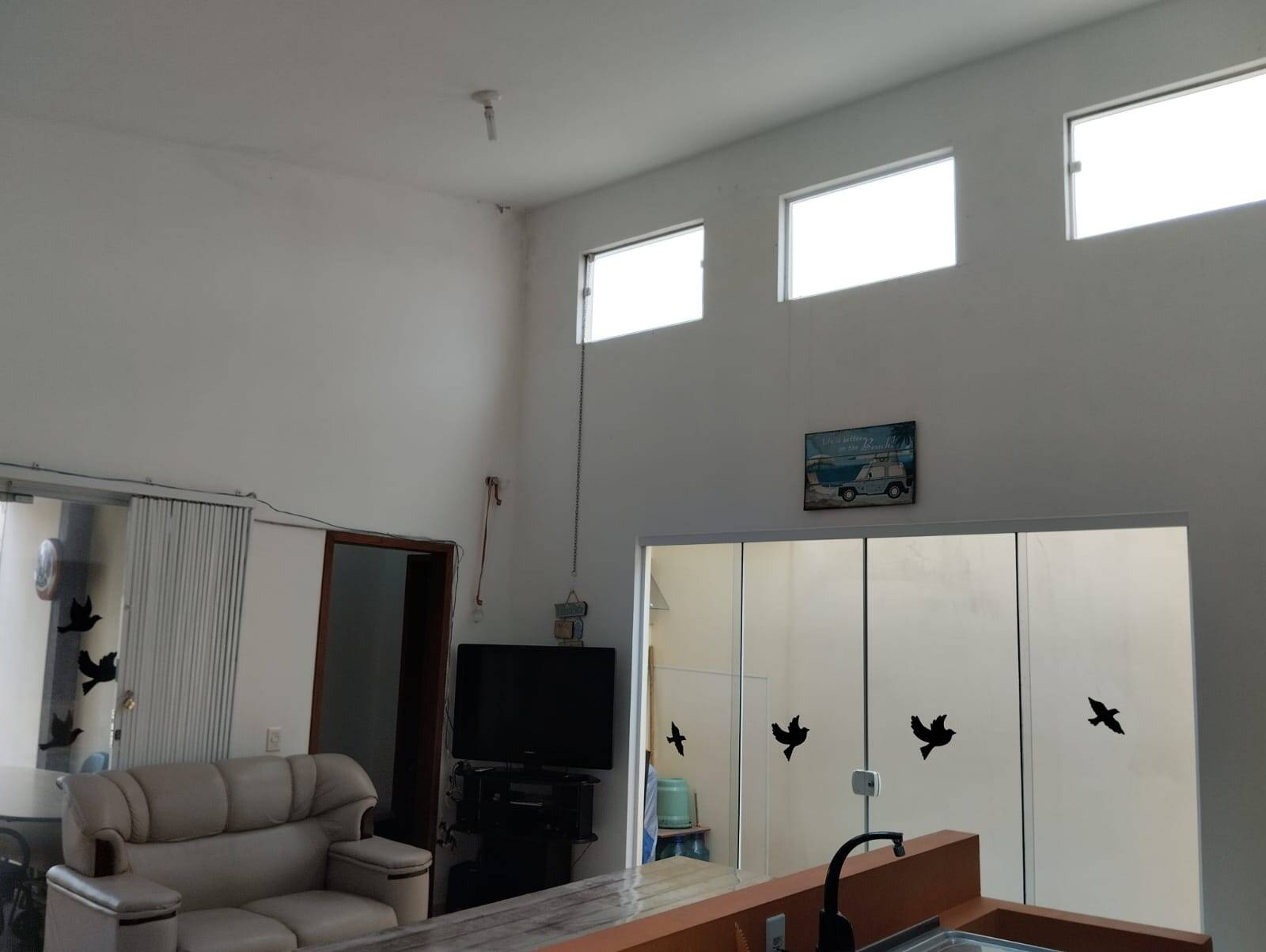 Casa à venda com 3 quartos, 90m² - Foto 20